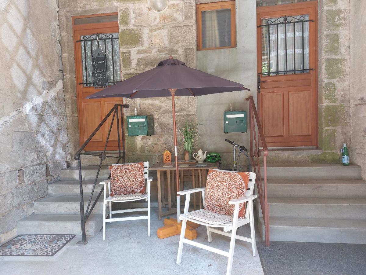Chambre Familiale Treignac Exterior photo